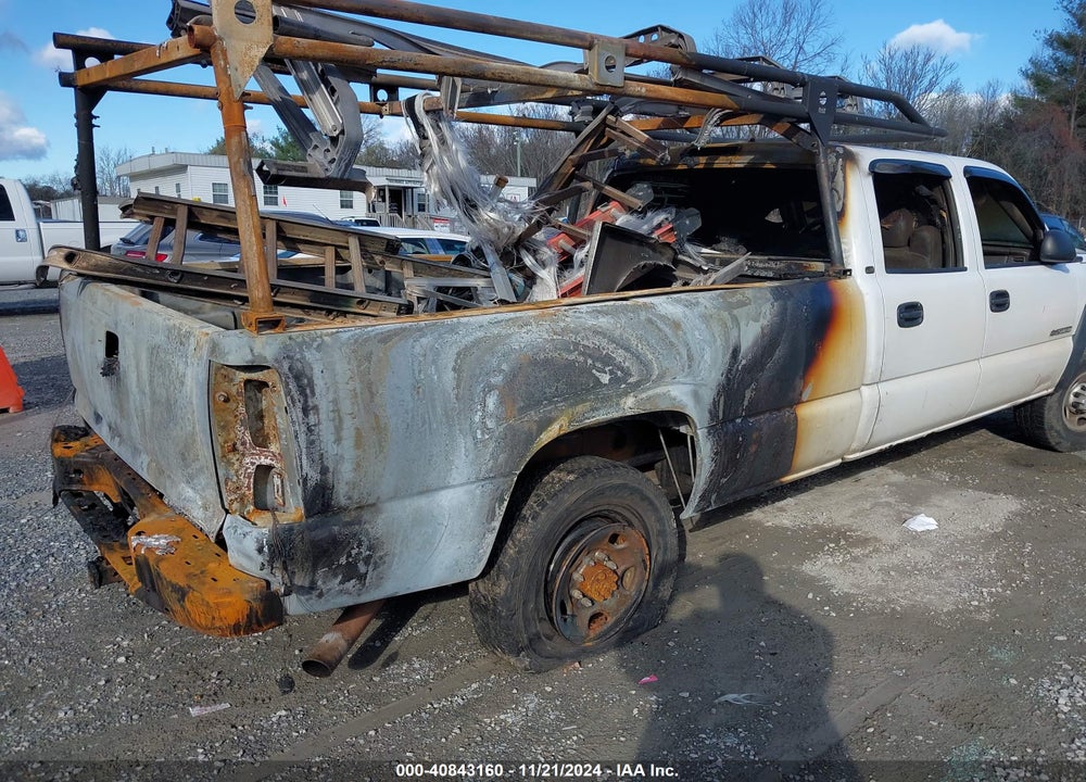 2005 CHEVROLET SILVERADO 2500HD WORK TRUCK VIN: 1GCHC23U85F897416
