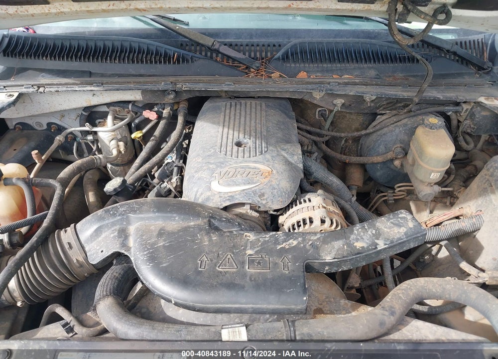 2002 CHEVROLET TAHOE LT VIN: 1GNEK13Z42J199249