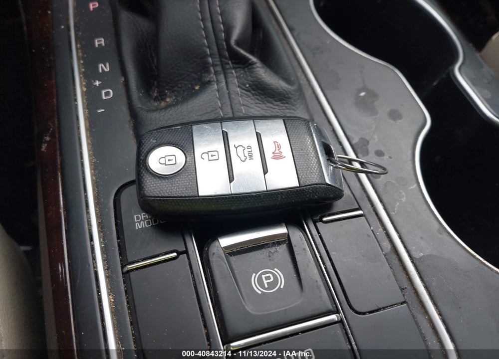 2018 KIA SORENTO 3.3L EX VIN: 5XYPH4A58JG365627