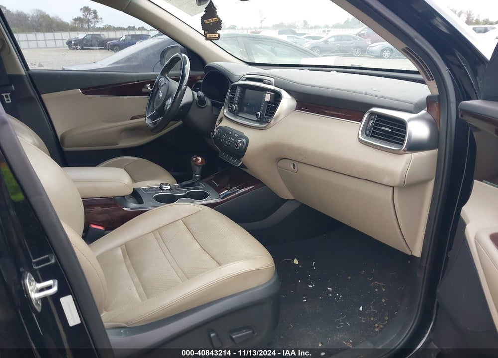 2018 KIA SORENTO 3.3L EX VIN: 5XYPH4A58JG365627