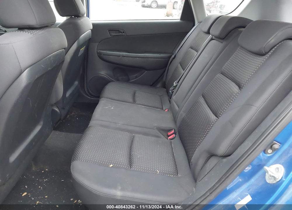 2010 HYUNDAI ELANTRA TOURING VIN: KMHDB8AE7AU076311