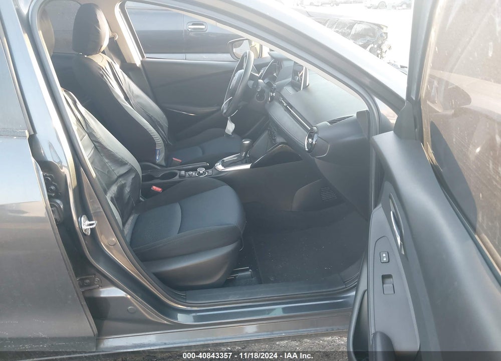 2016 SCION IA VIN: 3MYDLBZV3GY124882