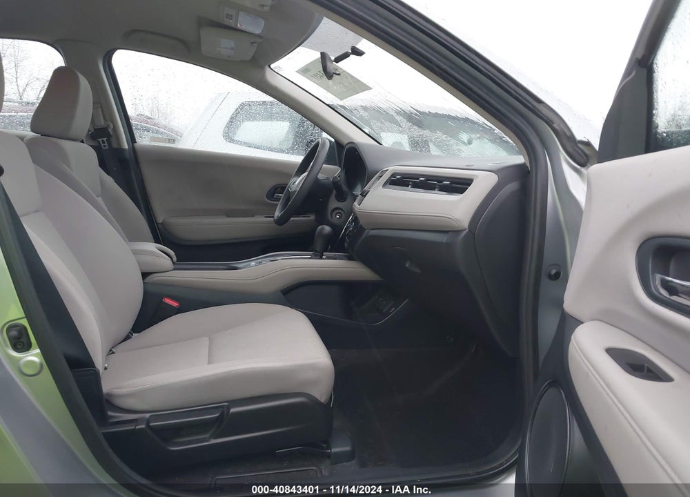 2018 HONDA HR-V LX VIN: 3CZRU6H31JM715147
