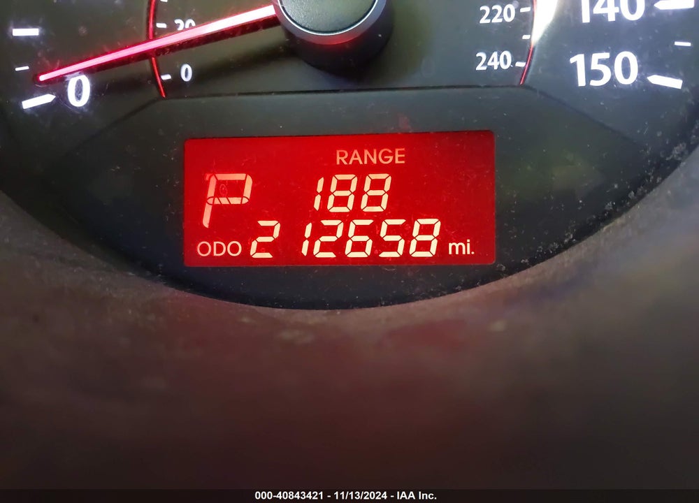 2013 KIA SORENTO LX VIN: 5XYKT3A6XDG424287