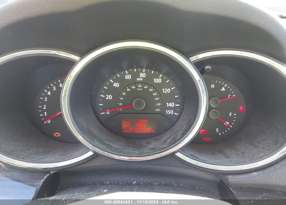 2013 KIA SORENTO LX VIN: 5XYKT3A6XDG424287