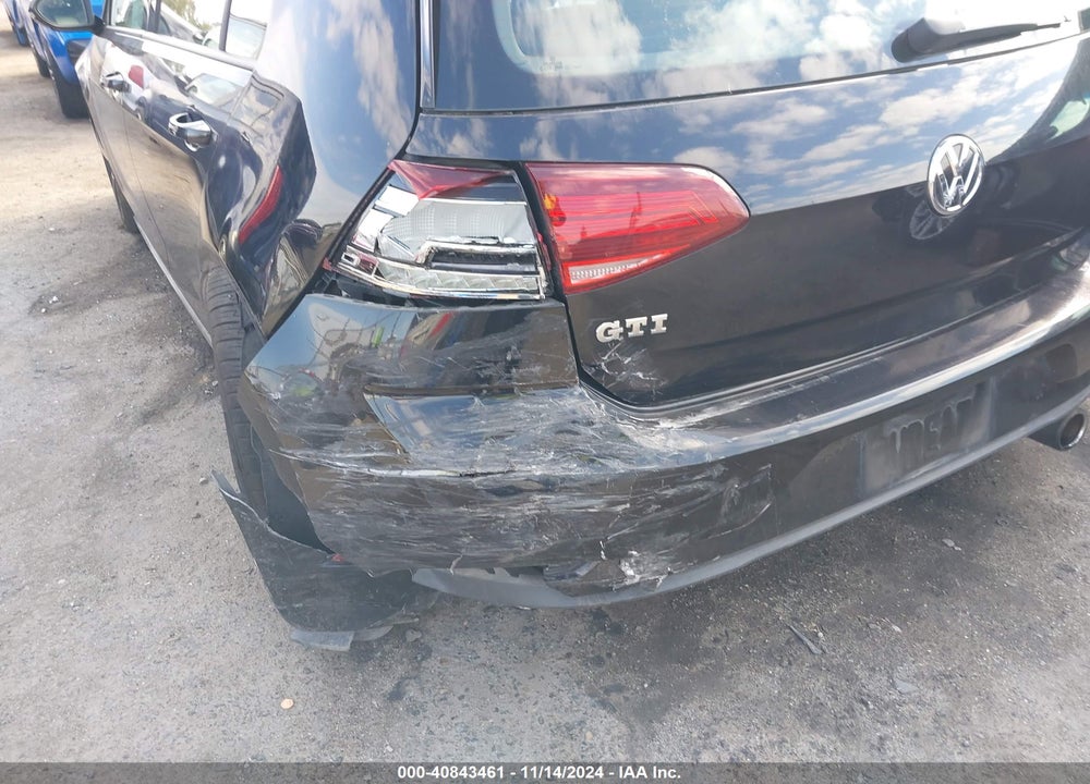 2018 VOLKSWAGEN GOLF GTI 2.0T AUTOBAHN/2.0T SE/S VIN: 3VW447AU1JM296562