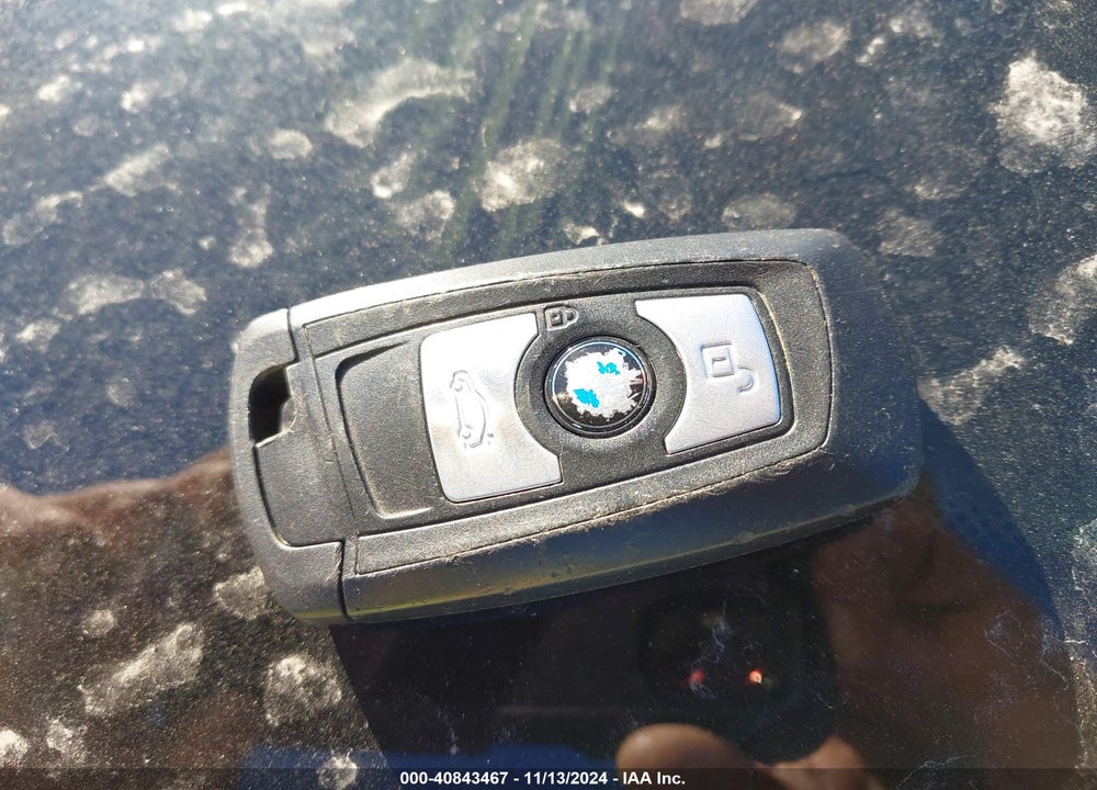 2015 BMW 320 VIN: WBA3C3G57FNS73324