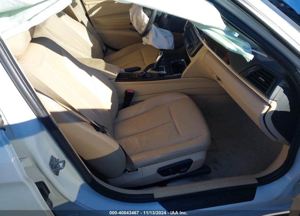 2015 BMW 320 VIN: WBA3C3G57FNS73324