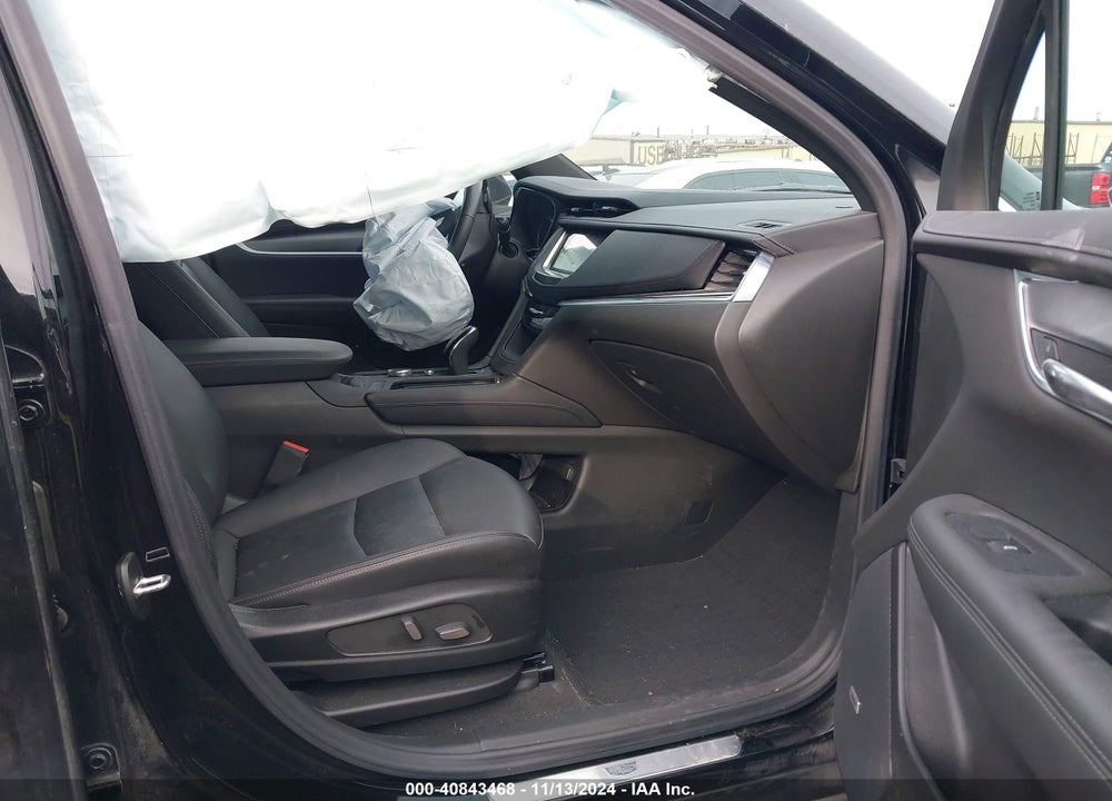 2024 CADILLAC XT6 LUXURY VIN: 1GYKPBR44RZ718188