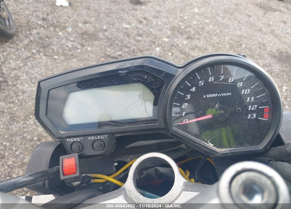 2012 YAMAHA FZ1 S VIN: JYARN17EXCA008407