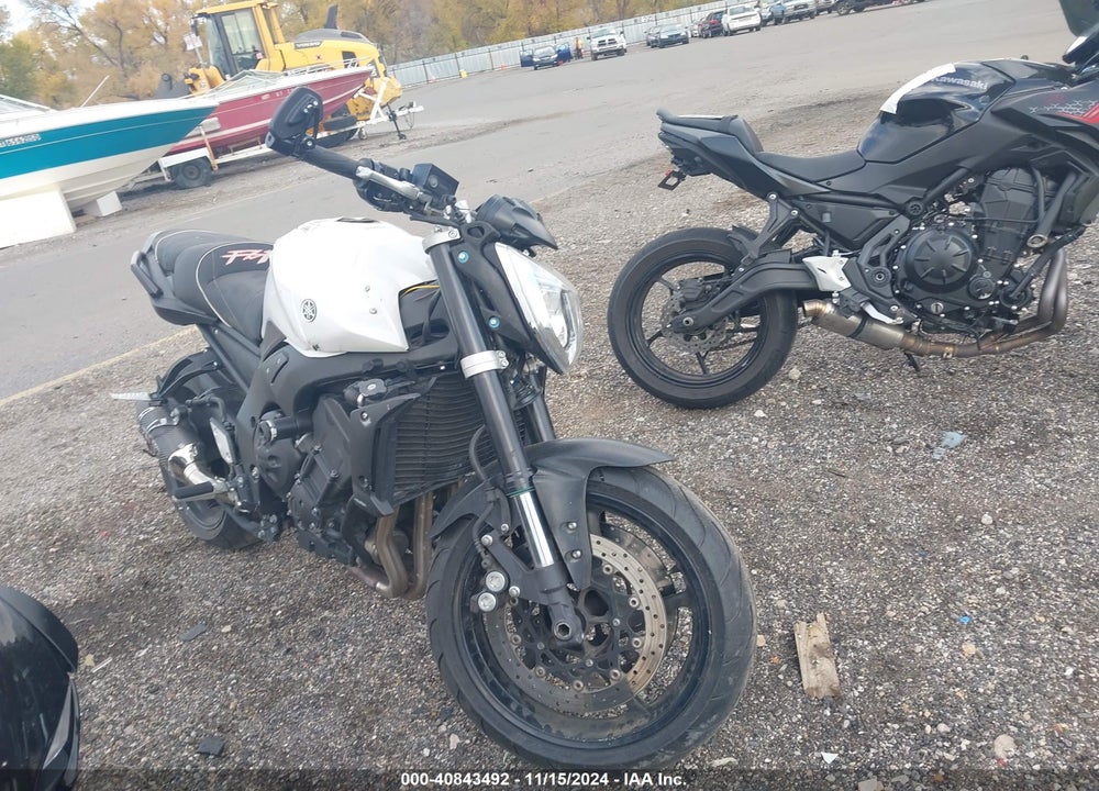 2012 YAMAHA FZ1 S VIN: JYARN17EXCA008407