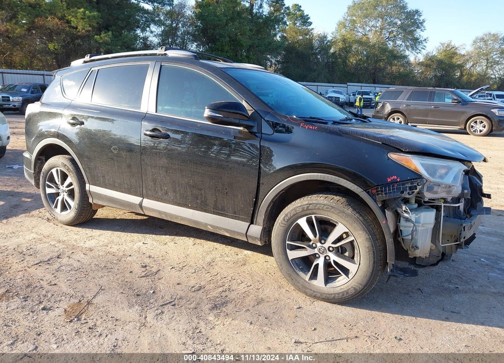 2018 TOYOTA RAV4 ADVENTURE/XLE VIN: 2T3WFREVXJW438183