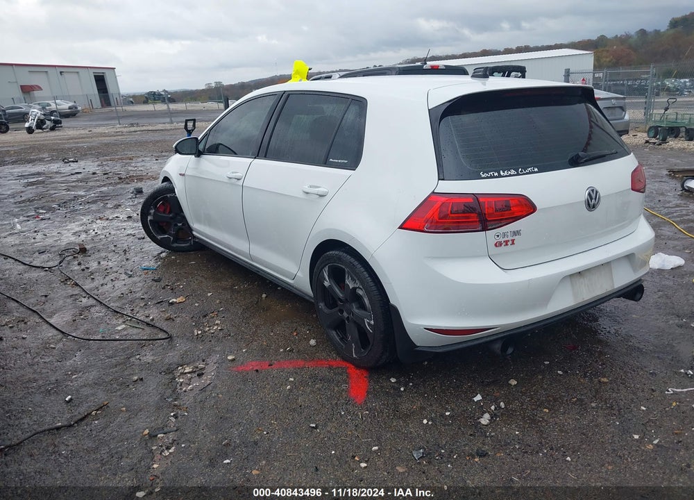 2017 VOLKSWAGEN GOLF GTI SE 4-DOOR VIN: 3VW547AUXHM010495