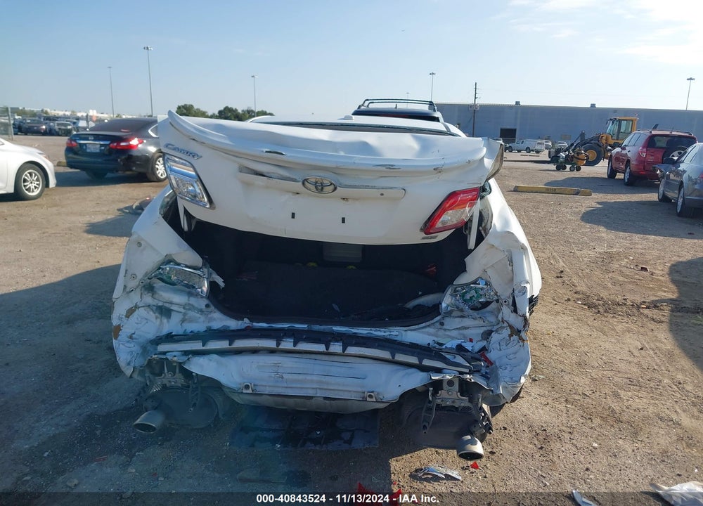 2011 TOYOTA CAMRY SE V6 VIN: 4T1BK3EK2BU611685
