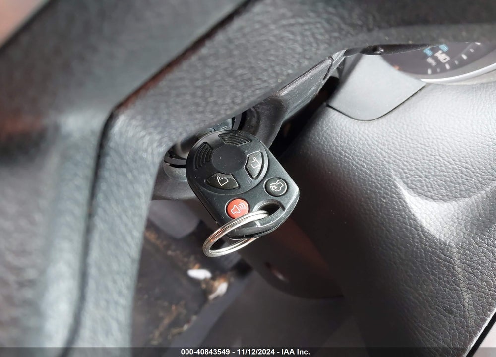 2014 FORD FOCUS SE VIN: 1FADP3F20EL181751