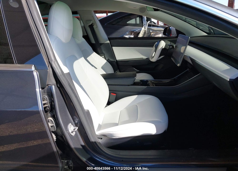 2019 TESLA MODEL 3 LONG RANGE/PERFORMANCE VIN: 5YJ3E1EB6KF192379