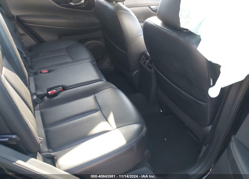 2019 NISSAN ROGUE SL VIN: 5N1AT2MT0KC817610