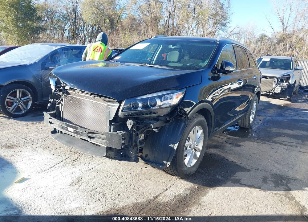 2017 KIA SORENTO 2.4L LX VIN: 5XYPGDA32HG295599