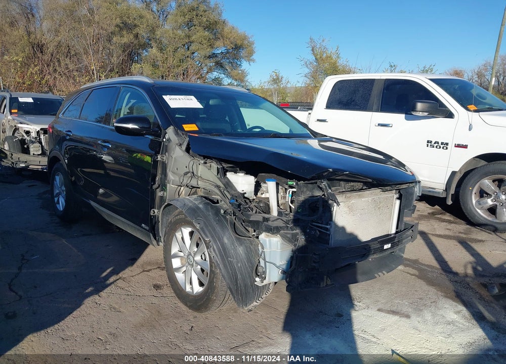 2017 KIA SORENTO 2.4L LX VIN: 5XYPGDA32HG295599