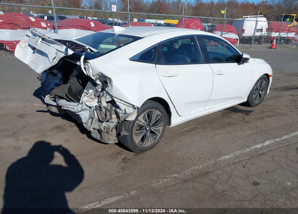 2018 HONDA CIVIC EX-L VIN: JHMFC1F79JX036255