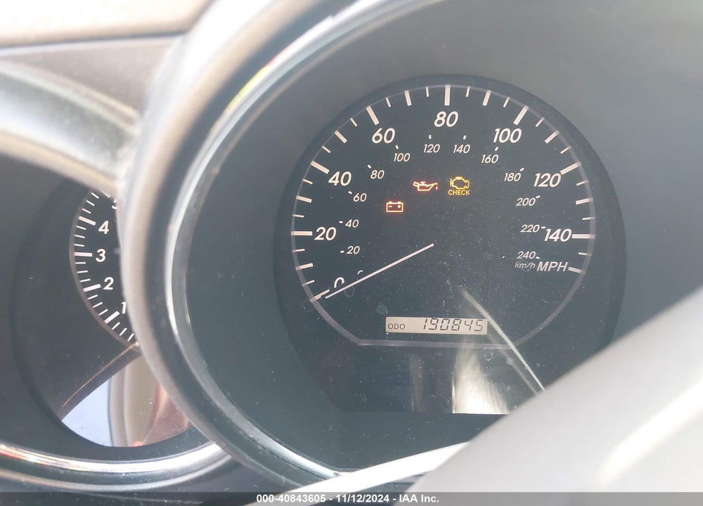 2005 LEXUS RX 330 VIN: JTJGA31U550048080