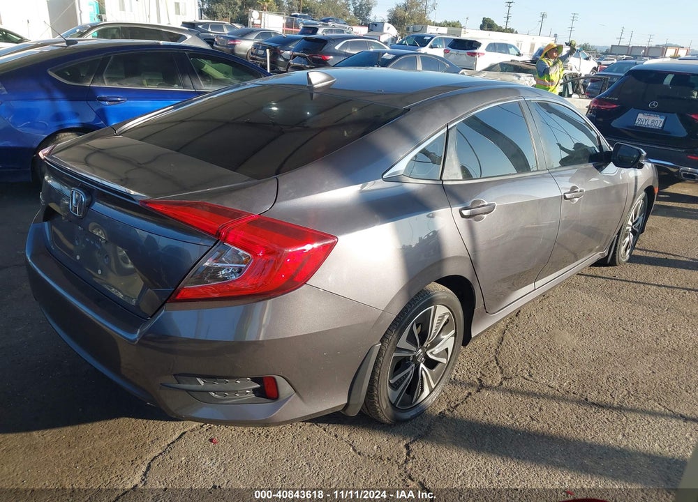 2018 HONDA CIVIC VIN: JHMFC1F76JX041994