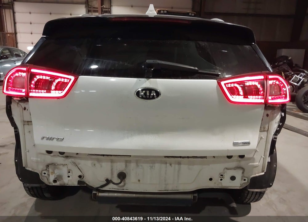 2017 KIA NIRO LX VIN: KNDCB3LCXH5064012