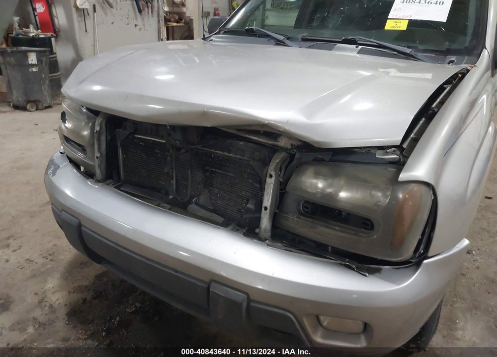 2004 CHEVROLET TRAILBLAZER LT VIN: 1GNDT13SX42382129