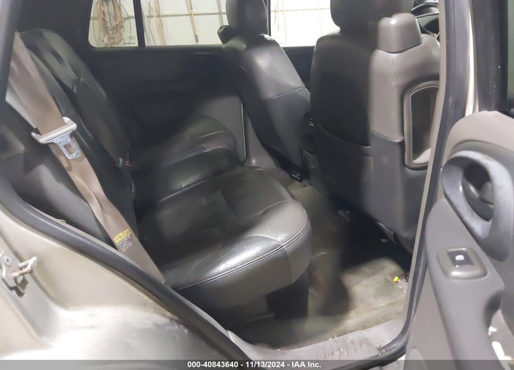 2004 CHEVROLET TRAILBLAZER LT VIN: 1GNDT13SX42382129