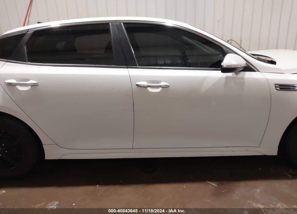 2020 KIA OPTIMA VIN: 5XXGT4L31LG382979