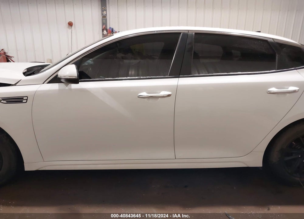 2020 KIA OPTIMA VIN: 5XXGT4L31LG382979