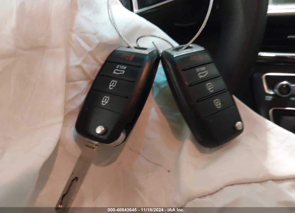 2020 KIA OPTIMA VIN: 5XXGT4L31LG382979