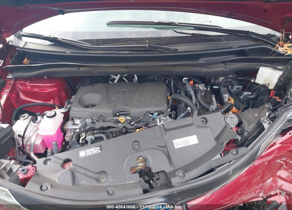 2024 TOYOTA SIENNA XLE VIN: 5TDYRKEC8RS207866