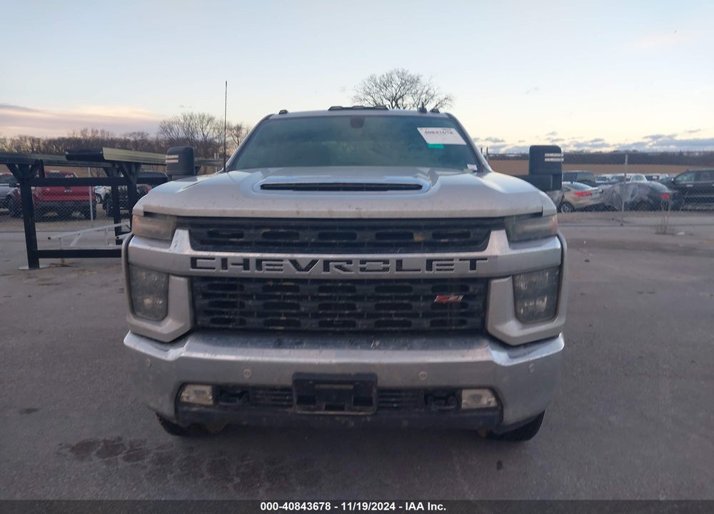 2022 CHEVROLET SILVERADO 3500HD 4WD  STANDARD BED LT VIN: 2GC4YTE70N1227279