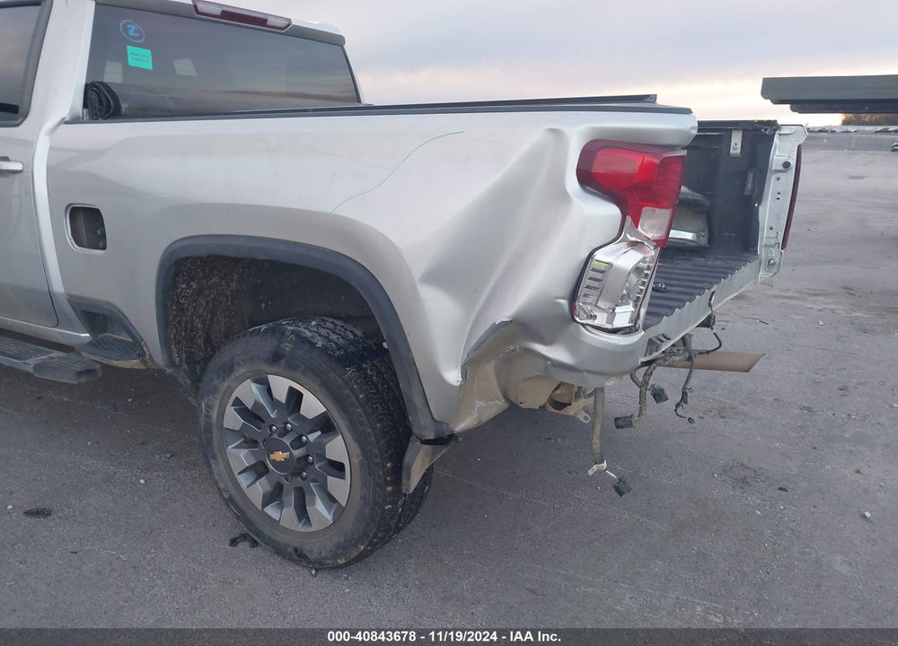 2022 CHEVROLET SILVERADO 3500HD 4WD  STANDARD BED LT VIN: 2GC4YTE70N1227279