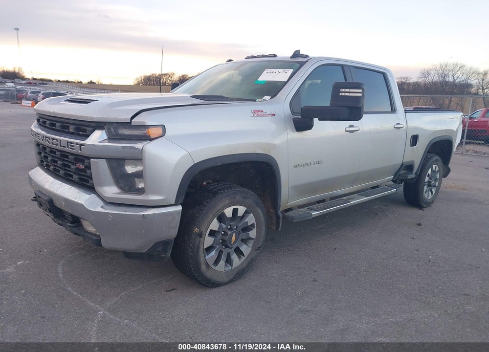 2022 CHEVROLET SILVERADO 3500HD 4WD  STANDARD BED LT VIN: 2GC4YTE70N1227279