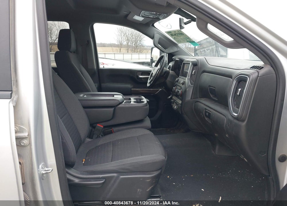 2022 CHEVROLET SILVERADO 3500HD 4WD  STANDARD BED LT VIN: 2GC4YTE70N1227279