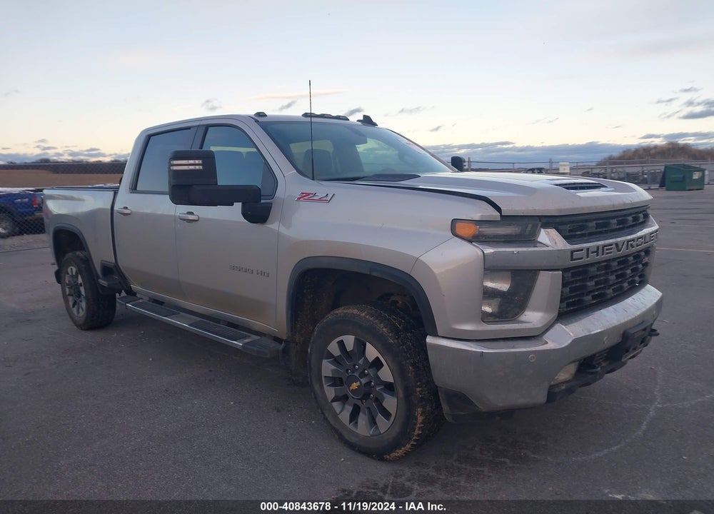 2022 CHEVROLET SILVERADO 3500HD 4WD  STANDARD BED LT VIN: 2GC4YTE70N1227279
