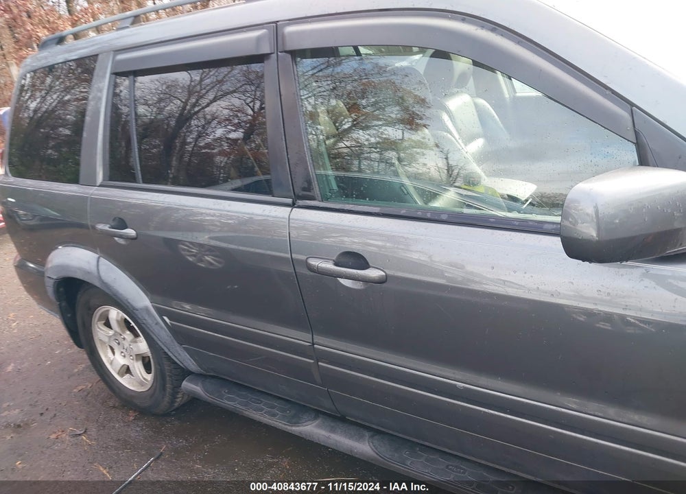 2008 HONDA PILOT EX-L VIN: 5FNYF18788B008174