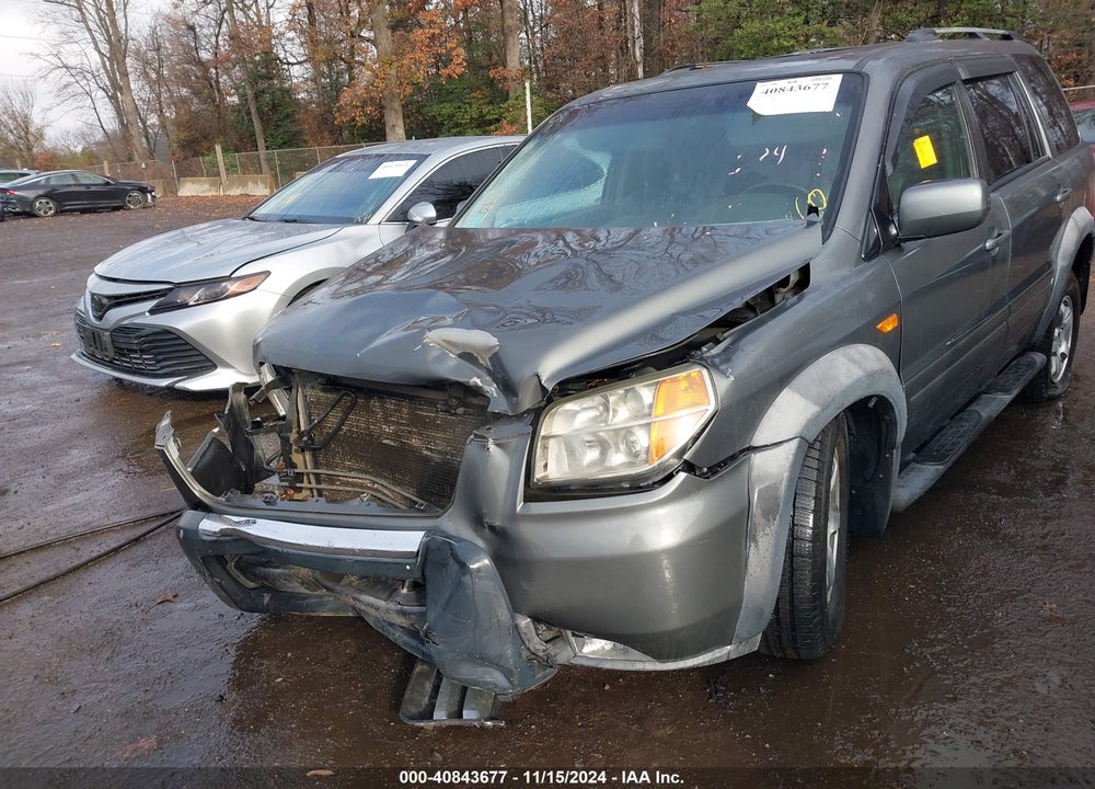 2008 HONDA PILOT EX-L VIN: 5FNYF18788B008174
