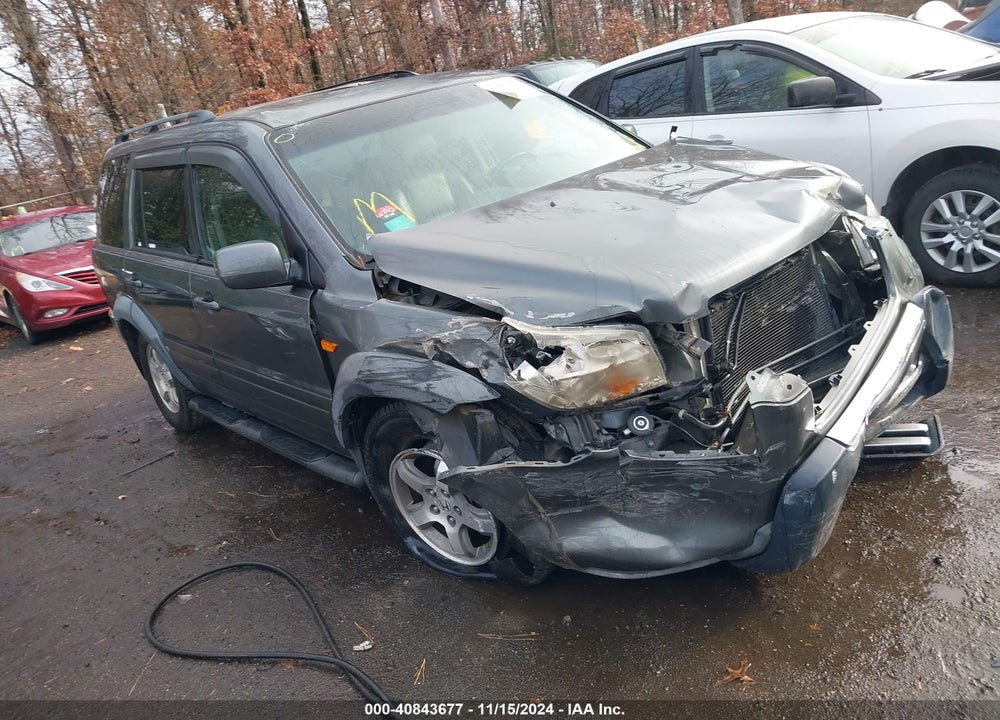 2008 HONDA PILOT EX-L VIN: 5FNYF18788B008174