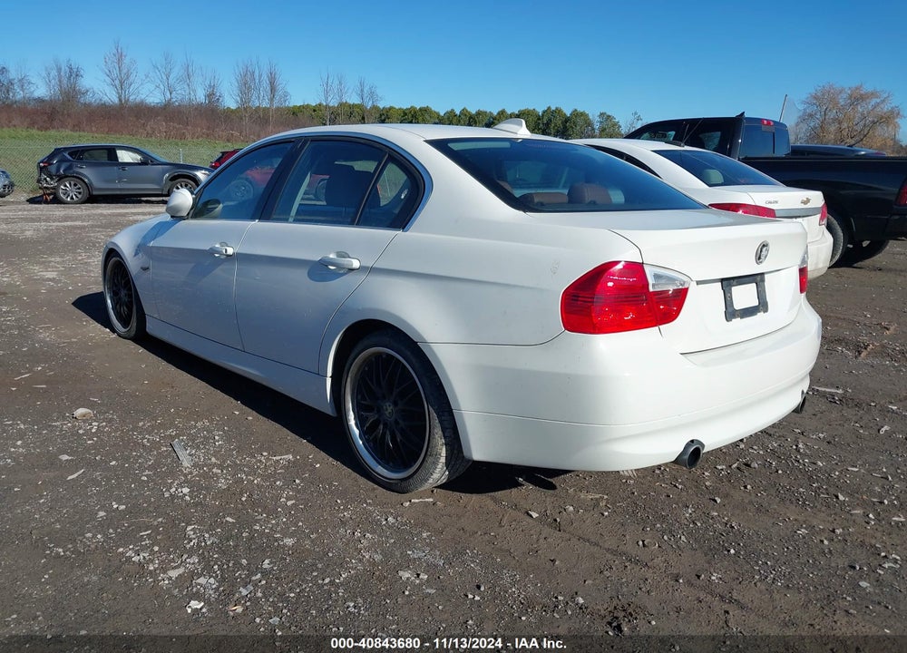 2008 BMW 335XI VIN: WBAVD53568A282615