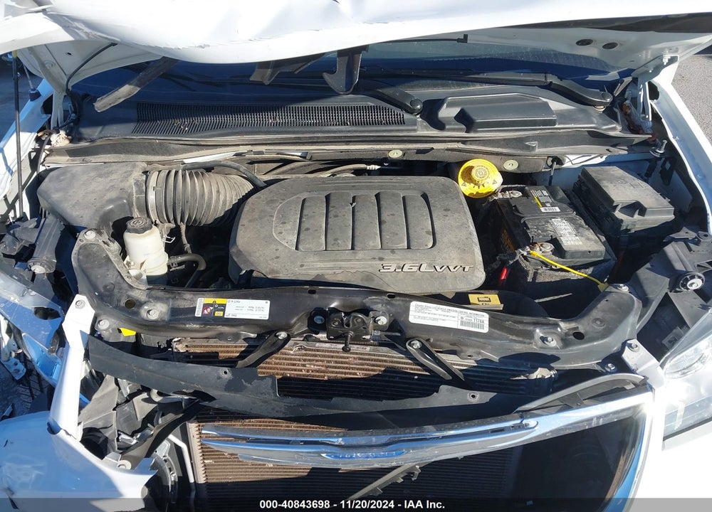 2015 CHRYSLER TOWN & COUNTRY TOURING-L VIN: 2C4RC1CG1FR553610
