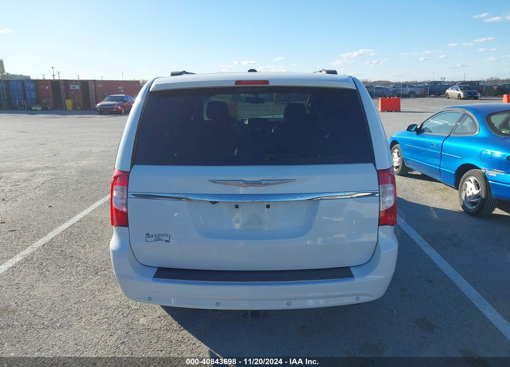 2015 CHRYSLER TOWN & COUNTRY TOURING-L VIN: 2C4RC1CG1FR553610