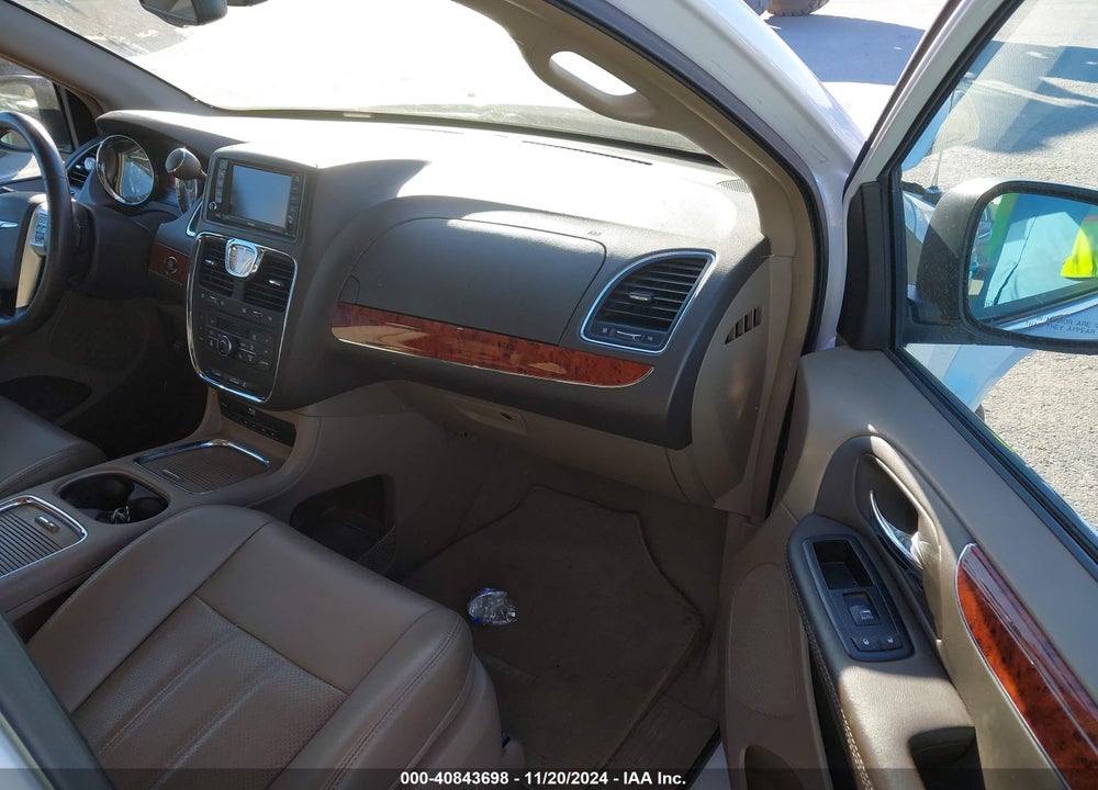 2015 CHRYSLER TOWN & COUNTRY TOURING-L VIN: 2C4RC1CG1FR553610