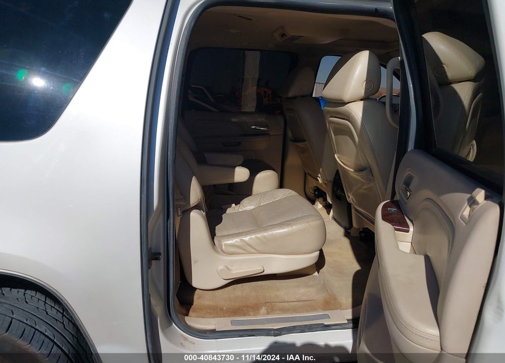 2007 CADILLAC ESCALADE ESV STANDARD VIN: 1GYFK66857R260849