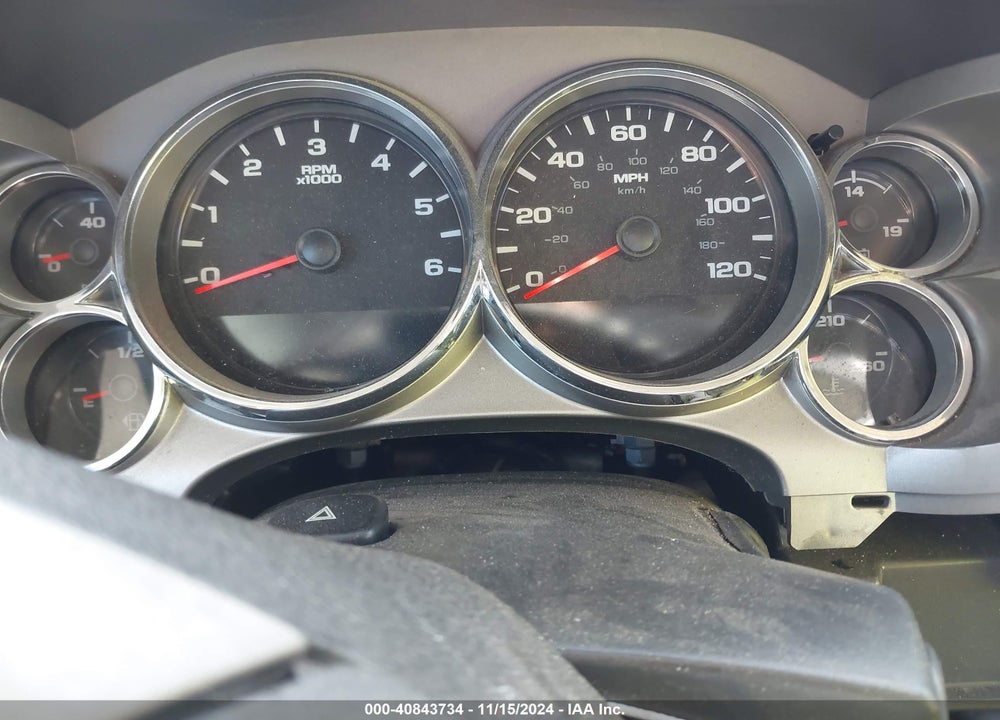 2011 CHEVROLET SILVERADO 1500 LT VIN: 3GCPKSE31BG174021
