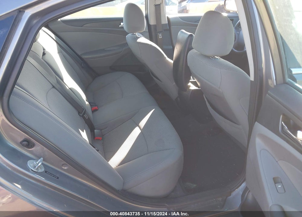 2013 HYUNDAI SONATA GLS VIN: 5NPEB4AC8DH719778