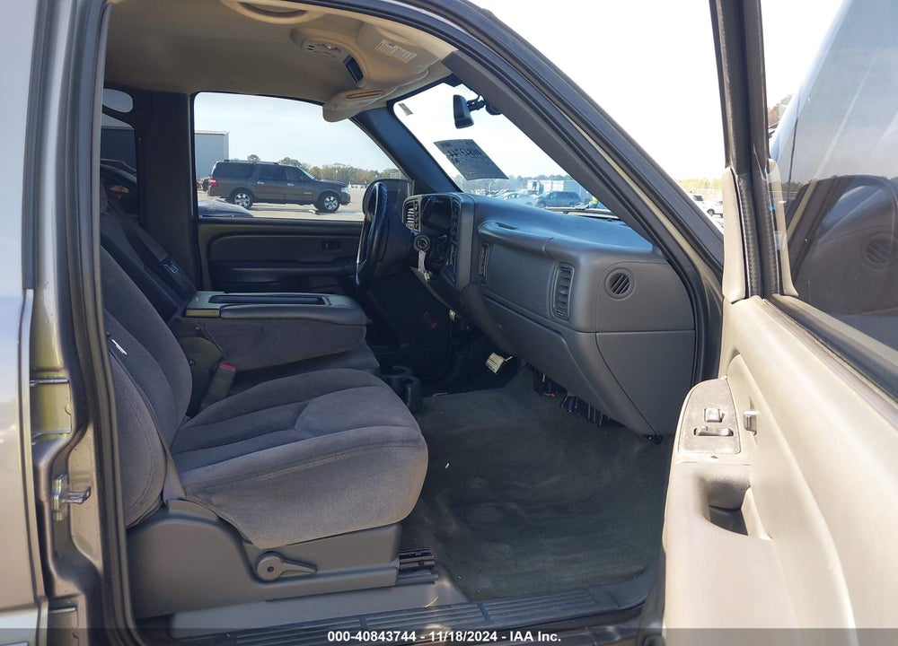 2006 GMC SIERRA 1500 SLE1 VIN: 2GTEK13Z761313334