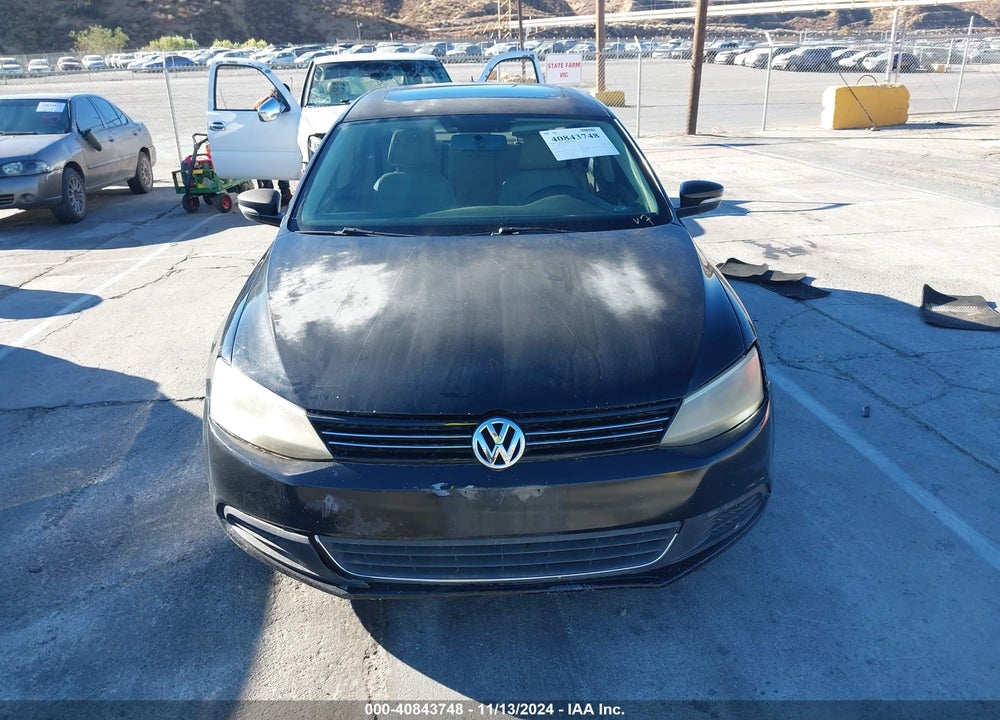 2014 VOLKSWAGEN JETTA 1.8T SE VIN: 3VWD17AJ8EM374002